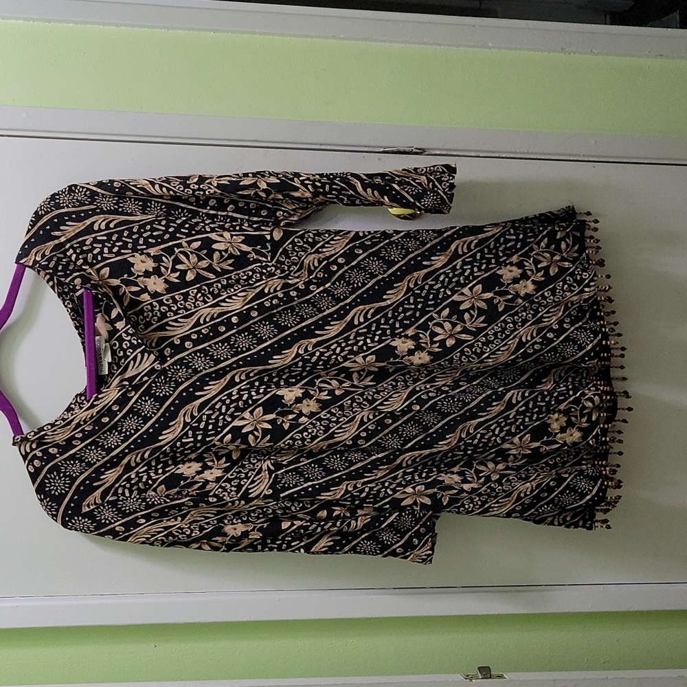 Black and tan tunic with beaded fringe